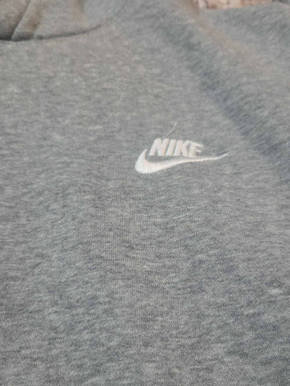 Nike Heather Grey Pullover Hoodie with Small White Logo - Picture 4 of 4